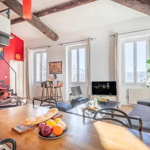 Apartment Le Loft Du Panier Design Central Vue Imprenable, Marseille